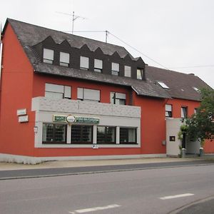 فندق "Unter Den Kastanien" Speicher Exterior photo