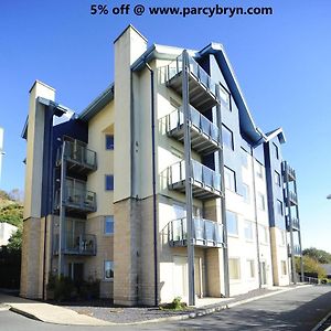 Parc Y Bryn Serviced Apartments آبيريستويث Exterior photo