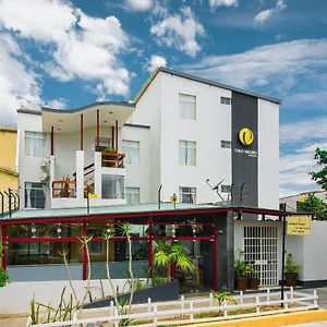 فندق Hostal Oro Negro تالارا Exterior photo