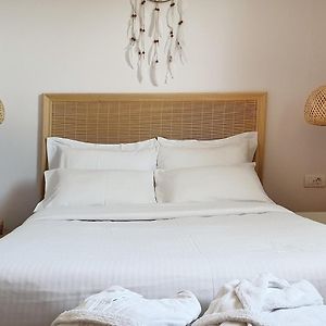 Corfu Suites آغيوس يوانيس بيريستريون Exterior photo