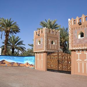 فندق Mhamid Auberge Saharaespace محاميد الغزلان Exterior photo