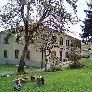 مبيت وإفطار Albareto  Casa Del Gigi Bnb Exterior photo