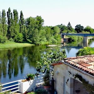 مبيت وإفطار Pessac-sur-Dordogne Au Bord De L'Eau Exterior photo