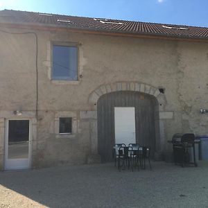 فندق La Chambre Des Avives Montigny-sur-l'Ain Exterior photo