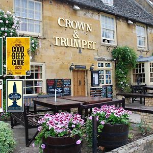 Crown And Trumpet Inn برودواي Exterior photo