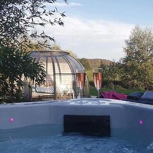 مبيت وإفطار Outremecourt Les Nuits Insolites De La Mothe - Hebergement En Bulle Ou Tiny House Avec Spa Privatif Exterior photo