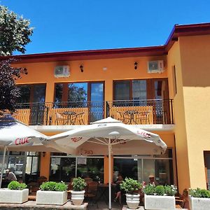 فندق Casa Gabi'S Orşova Exterior photo