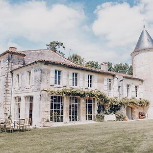 فندق Chateau De Mouillepied Port-dʼEnvaux Exterior photo