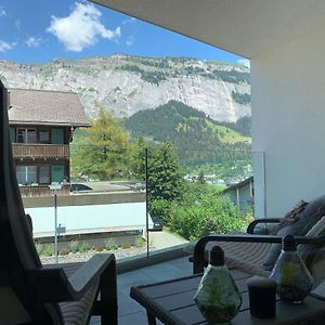 Montanas - Luxuswohnung Mit Kamin - Nahe Caumasee & Talstation فيلمز Exterior photo