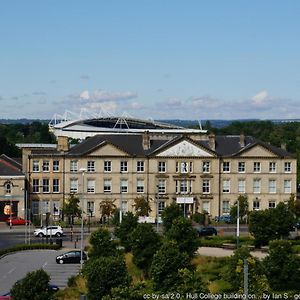 Park Hotel & Apartments كينغستون أبون هول Exterior photo