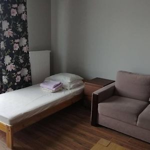 Komfortowy Apartament Dla Turystow I Pracownikow غدانسك Exterior photo