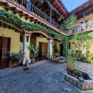 تشيتشيكاستينانغو Hotel Museo Mayan Inn Exterior photo