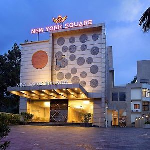 Hotel New York Square كوتايم Exterior photo