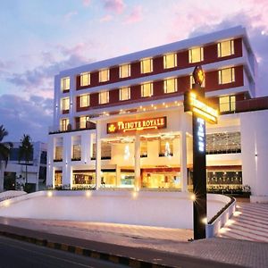 فندق Tribute Royale Kochi Exterior photo