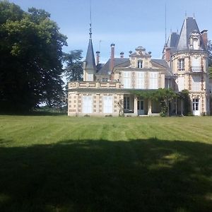 نيفي Chateau De Maucouvent Exterior photo