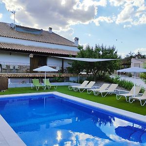 منزل الضيف Urda  في Los Laureles Casa Rural Exterior photo