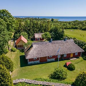 فيلا Kaebruotsa Farmhouse Ruhve Exterior photo