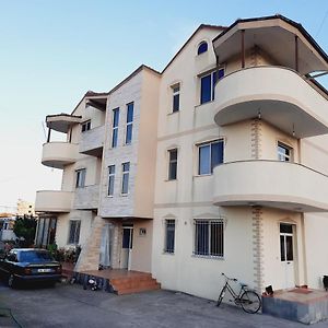 غوليم Ramar Apartments Exterior photo