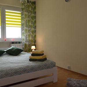 شقة Apartament Modlin Nowy Dwór Mazowiecki Exterior photo