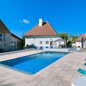 شقة Domaine Ravy-Lilas Saint-Symphorien-sur-Saone Exterior photo