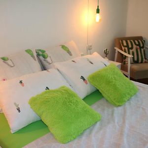 Senta Green Cactus Rooms - Unique And Cozy House Exterior photo
