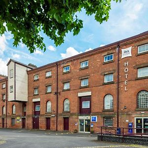 Go2 Hotels Burton Upon Trent Central Exterior photo