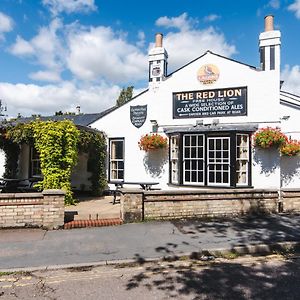 فندق كامبريدجفي  The Red Lion Exterior photo