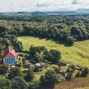 شقة Gite Coeur De Nature Abergement-le-Grand Exterior photo