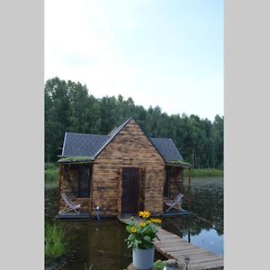 Darzkowo Heather Hut, Off-Grid Cottage On A Pond+2 Ha Exterior photo