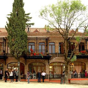 سينغناغي Hotel Pirosmani Exterior photo