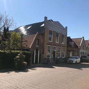 Stad aan 't Haringvliet B&B Logeren Bij De Burgemeester Exterior photo