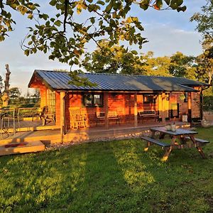 فيلا Cosy Wood Cabin In Rural Area Near National Park كامنوك Exterior photo