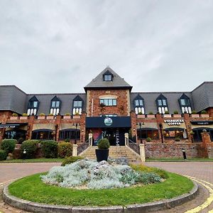 Village Hotel Manchester Cheadle تشيدل Exterior photo