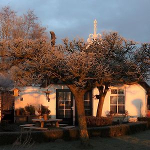 مبيت وإفطار Oosternijkerk The Wee White Hoose Exterior photo