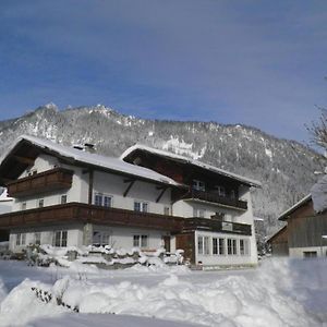 الشقق الفندقية روتتهفي  Alpenhof Waengle Exterior photo