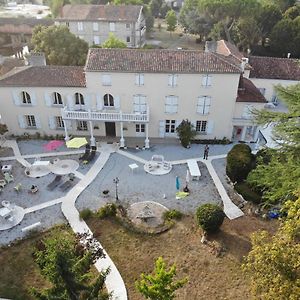 لا روشيفوكولد Le Clos Des Cedres B&B Exterior photo