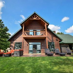 فيلا Cabin With Gradual Slope To Sandy Bottom Swimming! Siren Exterior photo