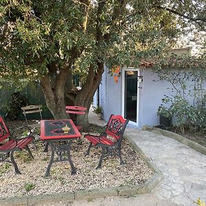 فيلا Studio Havre De Paix Au Pont Du Gard Piscine Et Jacuzzi Chez Valerie Payre فير بونت دي غارد Exterior photo