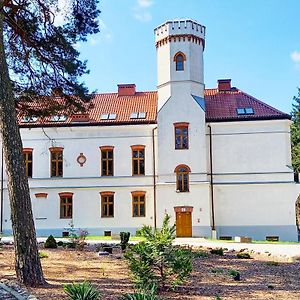 فندق Dobry Zakatek Dom Rekolekcyjny كونستانتين يوجورنا Exterior photo