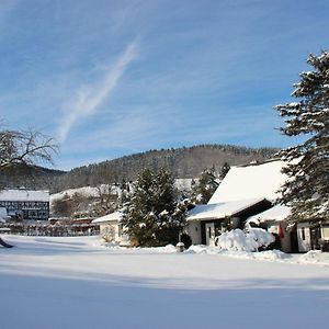 شقة Ferienhaeuser Mittelhof باد برلبورغ Exterior photo