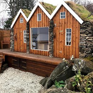 Iceland Sjf Villa, Hot Tub & Outdoor Sauna Amazing Mountains And City View Over ريكيافيك Exterior photo