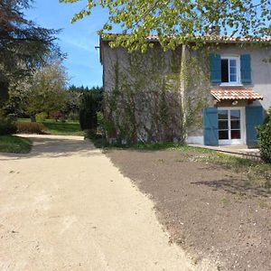 مبيت وإفطار La Chapelle-de-Guinchay L'Eglantyne Exterior photo