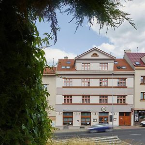شقة Cozy Attic Flat In Michle By Prague Days Exterior photo