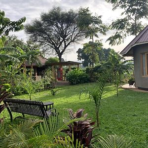فندق Msarangaفي  Tulivu Kilimanjaro Retreat Exterior photo