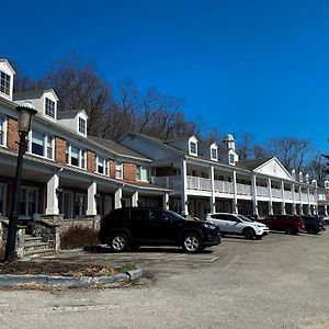 Inn On The Hudson بيكسكيل Exterior photo