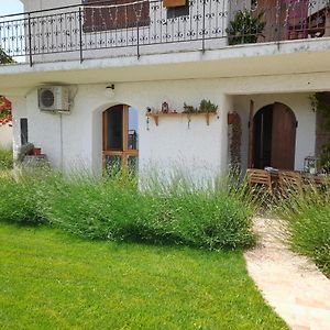 مبيت وإفطار اوزيري Casa Sui Tetti Exterior photo