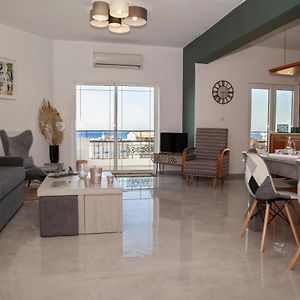 Gazi Meraki Beautiful Apartment Near The Sea Exterior photo