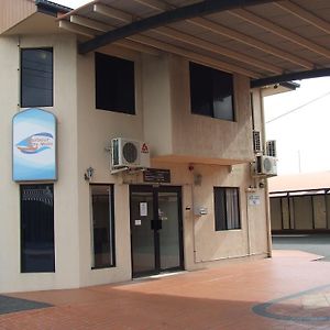 غلادستون Harbour City Motel Exterior photo