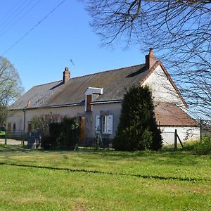 فيلا Ancienne Fermette A Aigurande: Nature, Proche Creuse, 1 Chambre, Jardin Prive, Barbecue, Garage - Fr-1-591-1 Exterior photo