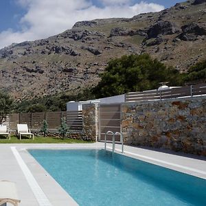 Orne "Kedros Villa" A Luxury Touch Exterior photo